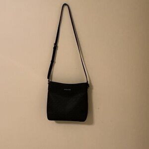 Michael Kors Elegant Black Crossbody Bag